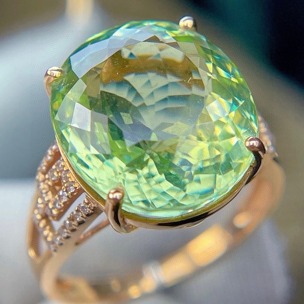 14k Gold 10.18 Ct Natural Tourmaline & Diamond Ring: Ref:231188247 // gold content:14k gold // ring size:7. 25us // // main gemstone:tourmaline // shape:oval // carat weight:10. 18ct // color:green // treatment:natural // // adjacent gemstone 2 :