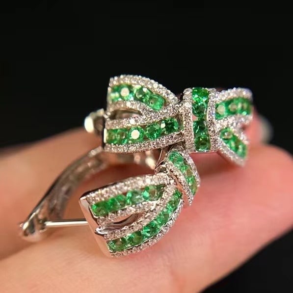 14k Gold 1.54 Ctw Natural Emerald & Diamond Earrings - 8