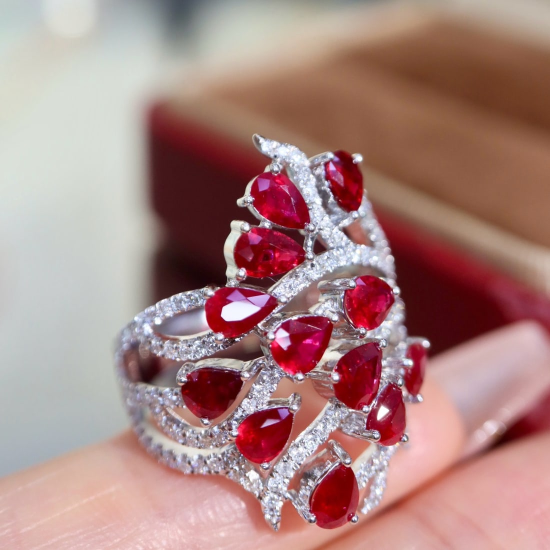 14k Gold 4.35 Ctw Natural Ruby & Diamond Ring - 5