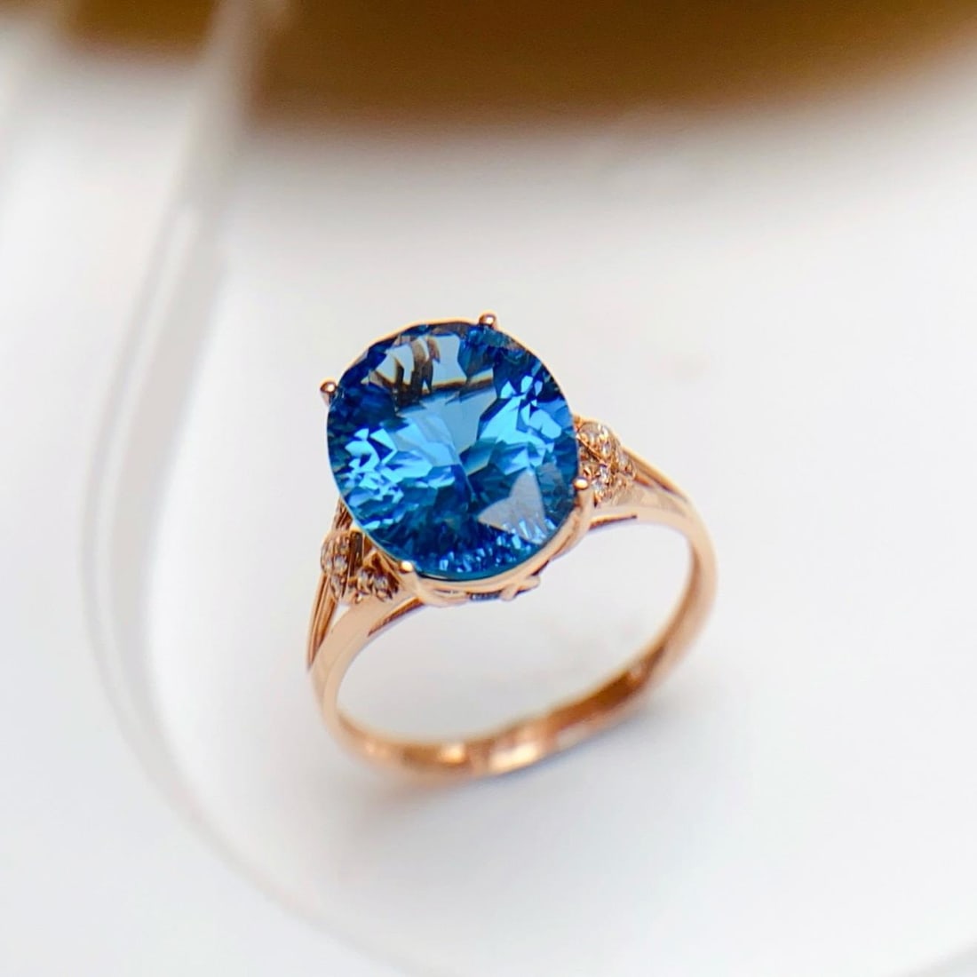 14k Gold 6.80 Ct Natural Topaz & Diamond Ring - 4