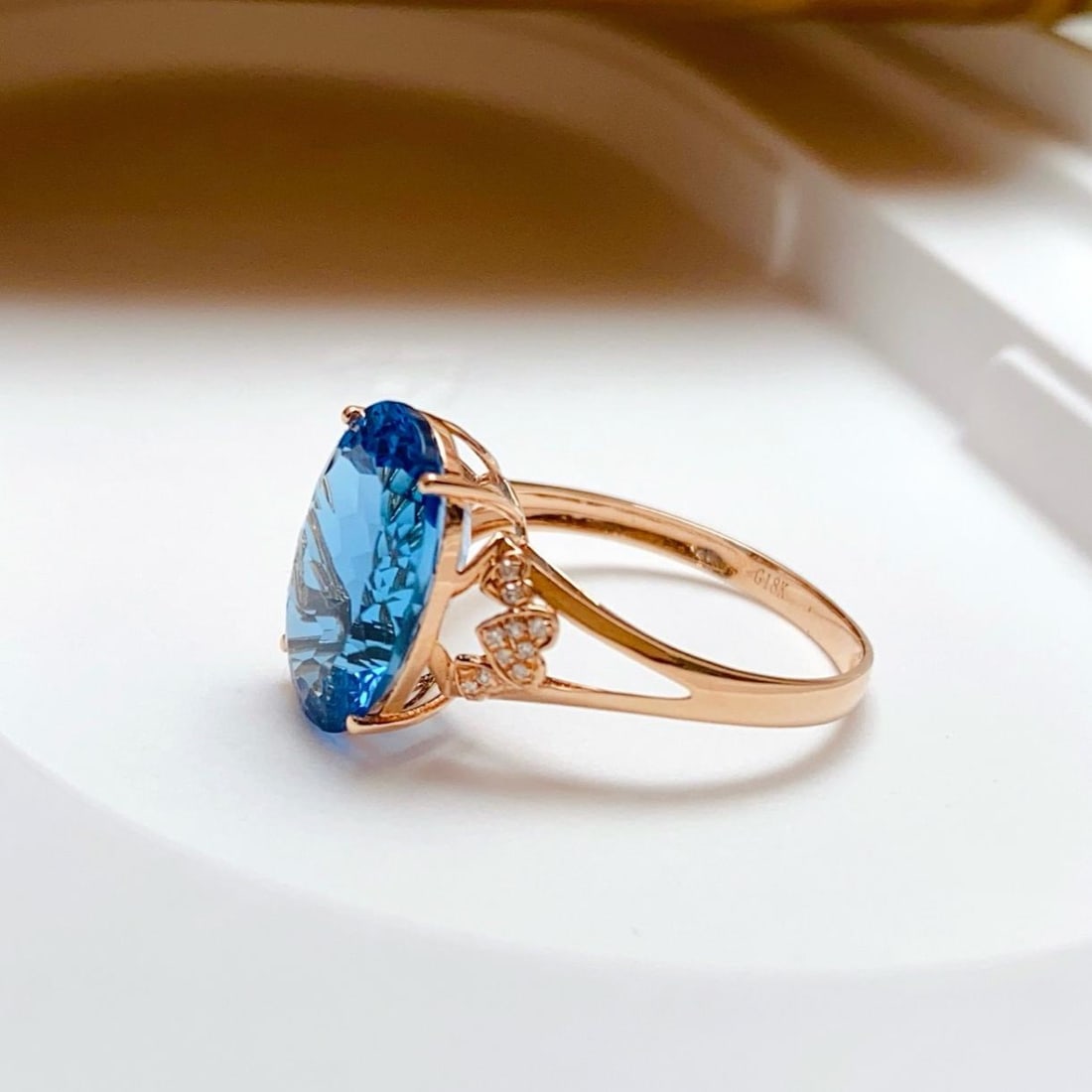 14k Gold 6.80 Ct Natural Topaz & Diamond Ring - 6