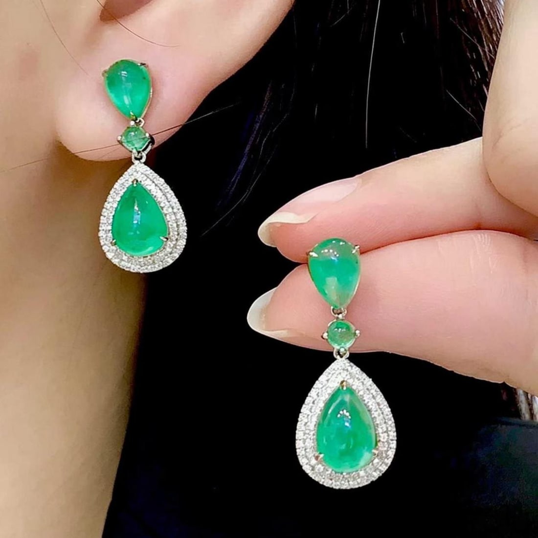 14k Gold 5.9 Ct Natural Emerald & Diamond Earrings - 5