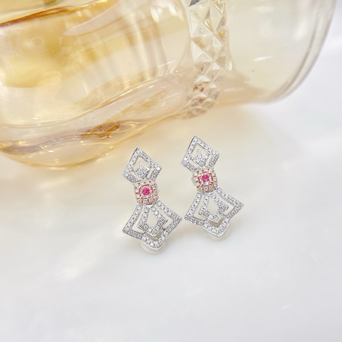 14k Gold 0.42 Ctw Natural Pink Diamond & Diamond Earrings: Ref:231188362 // gold content:14k gold // main gemstone:pink diamond // shape:cushion // carat weight:0. 14ct // color:pink // treatment:natural // // adjacent gemstone 2 : diamond // shape:round //