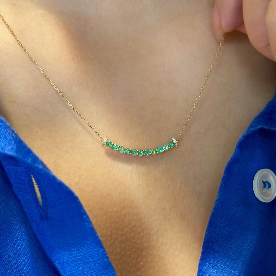 14k Gold 0.57 Ctw Natural Emerald & Diamond Necklace - 3