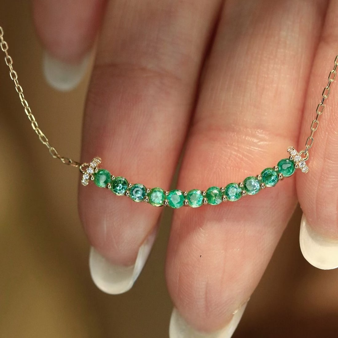 14k Gold 0.57 Ctw Natural Emerald & Diamond Necklace - 5