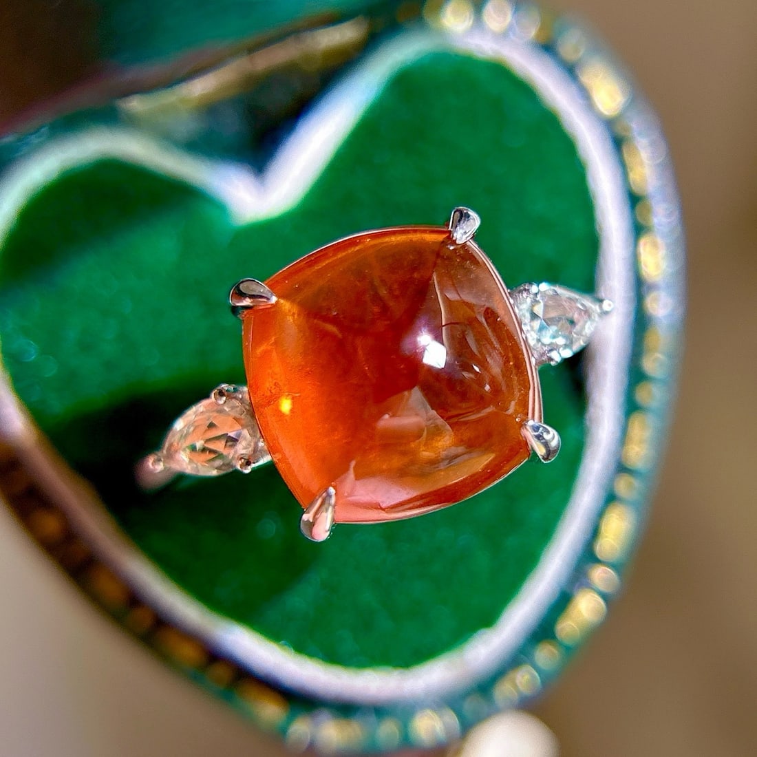14k Gold 6.24 Ct Natural Spessartine & Diamond Ring: Ref:231188384 // gold content:14k gold // ring size:7. 25us // // main gemstone:spessartine // shape:sugar-loaf // carat weight:6. 24ct // color:orange // treatment:natural // // adjacent gemstone 2