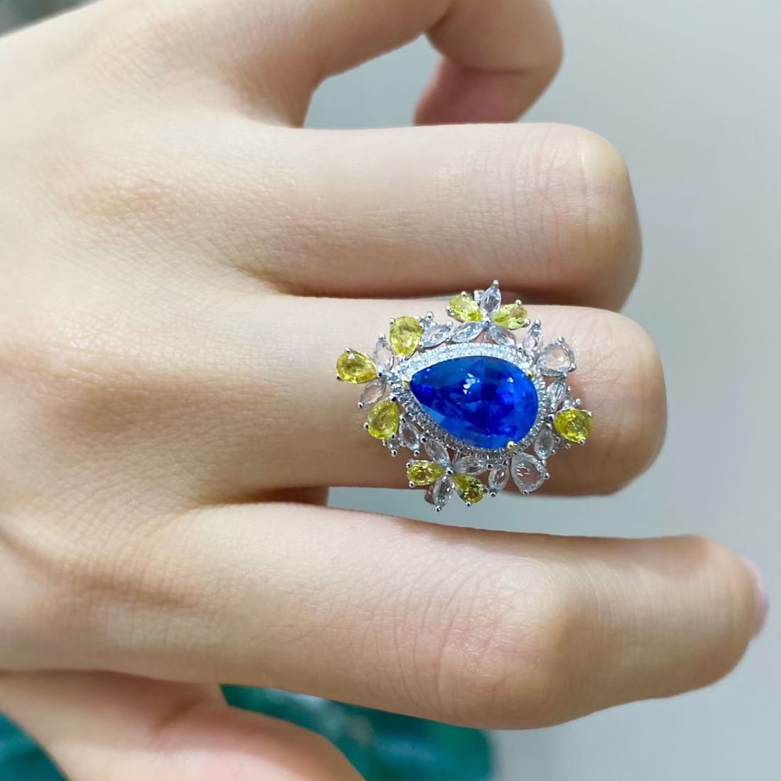 14k Gold 3.12 Ct Natural Sapphire & Diamond & Sapphire Ring - 5