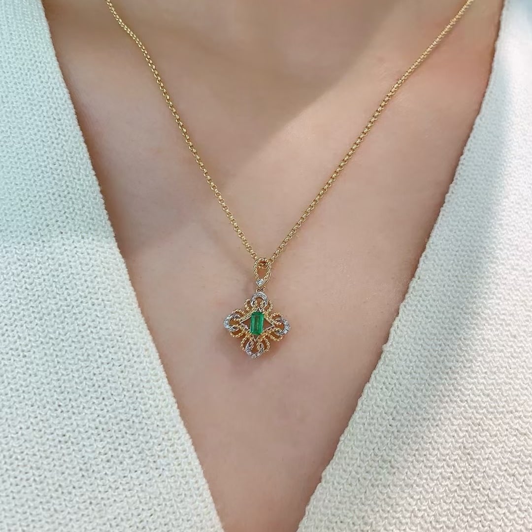 14k Gold 0.27 Ctw Natural Emerald & Diamond Pendant( Without Chain ) - 4