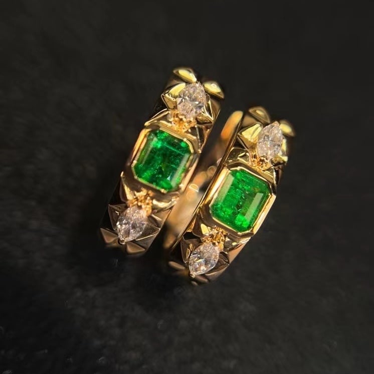 14k Gold 0.76 Ctw Natural Emerald & Diamond Earrings - 4