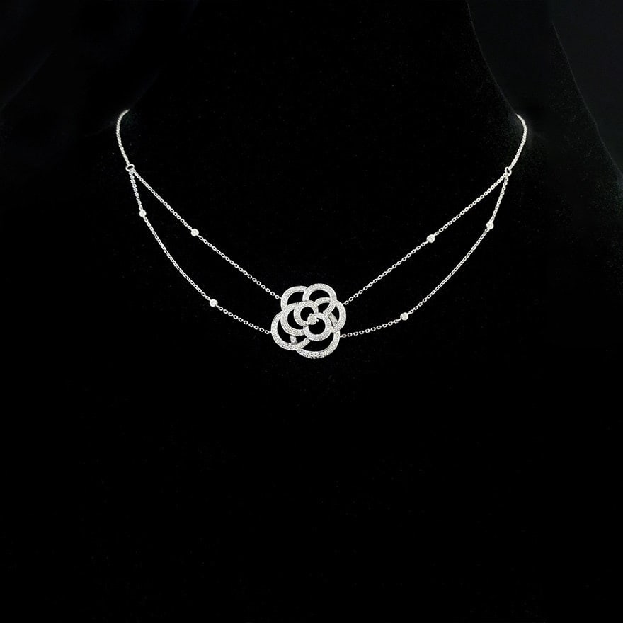 14k Gold 0.45 Ct Natural H Diamond & Flowers Necklace: Ref:231188410 // gold content:14k gold // main gemstone:diamond // shape:round // carat weight:0. 45ct // clarity grade:vs-si // color:h // treatment:natural // cut grade:g // Condition: New Low