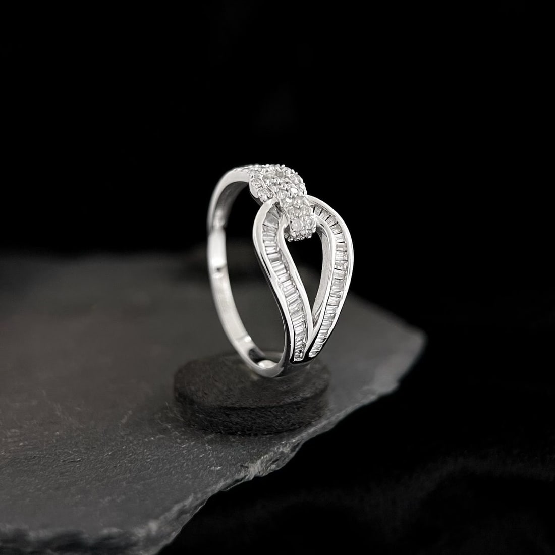 14k Gold 0.5 Ct Natural H Diamond Ring - 2