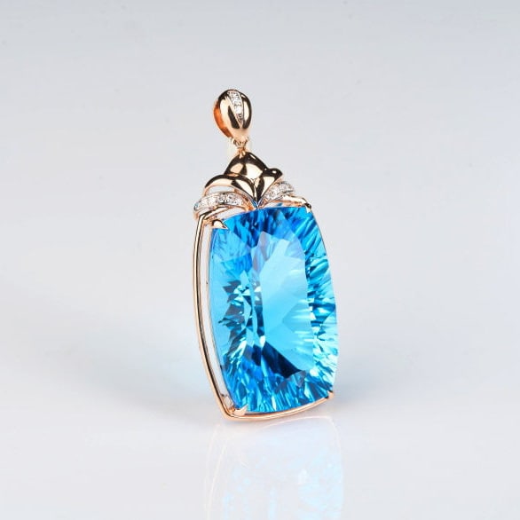 14k Gold 24.59 Ct Natural Topaz & Diamond Pendant( Without Chain ) - 7