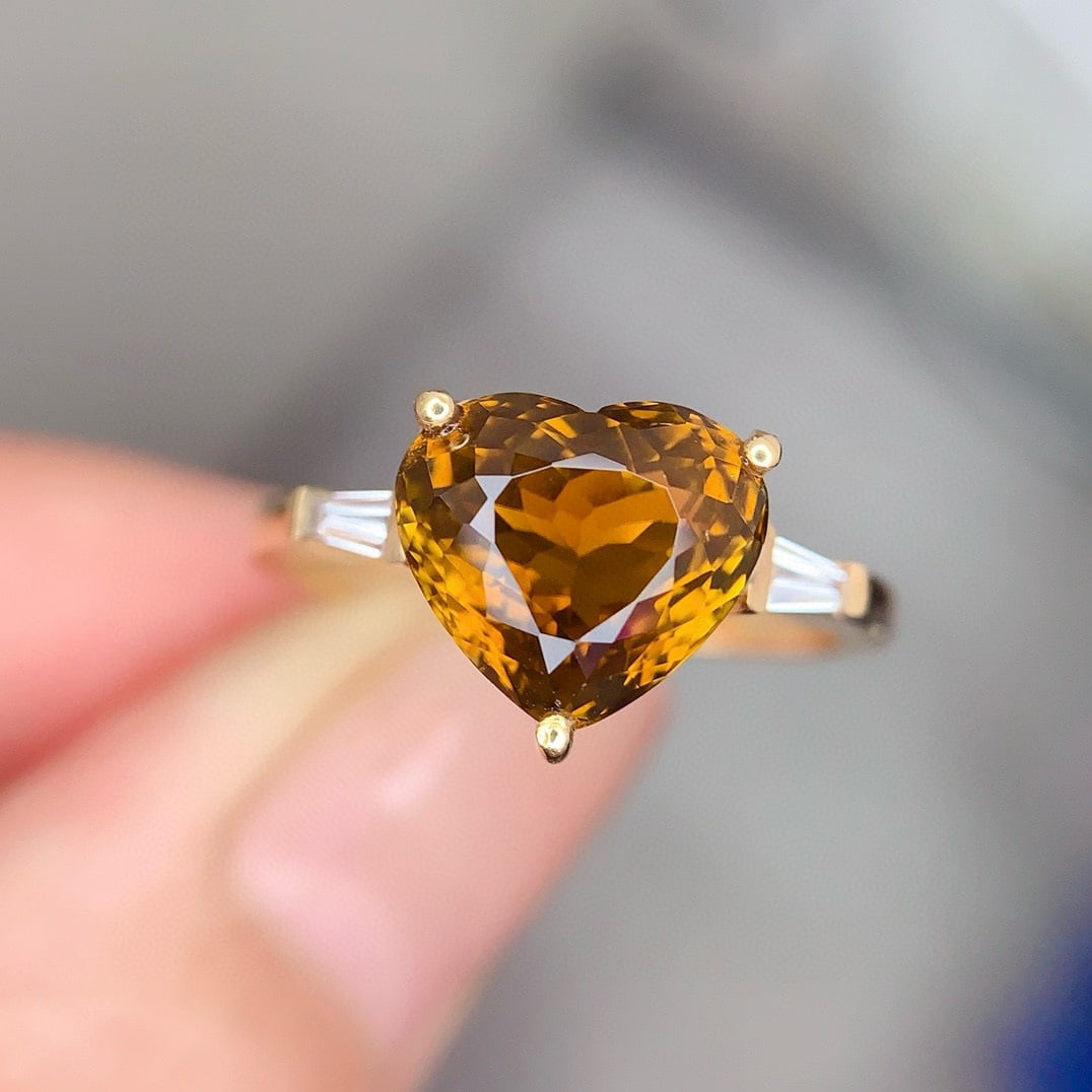 14k Gold 3.5 Ct Natural Tourmaline & Diamond Ring: Ref:231188426 // gold content:14k gold // ring size:7. 25us // // main gemstone:tourmaline // shape:heart // carat weight:3. 5ct // color:yellow // treatment:natural // // adjacent gemstone 2 :