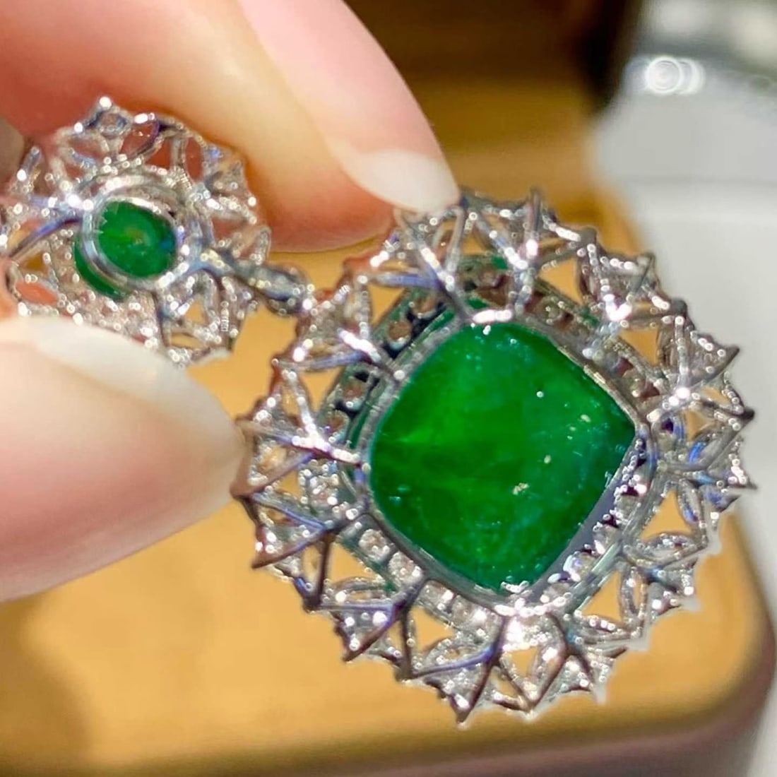 14k Gold 4.75 Ct Natural Emerald & Diamond & Sapphire Pendant( Without Chain ) - 2