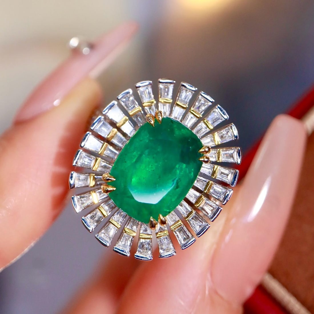 14k Gold 5.96 Ctw Natural Emerald & Diamond Ring: Ref:231189034 // gold content:14k gold // ring size:7. 25us // // main gemstone:emerald // shape:cushion // carat weight:4. 85ct // color:green // treatment:natural // // adjacent gemstone 2 :