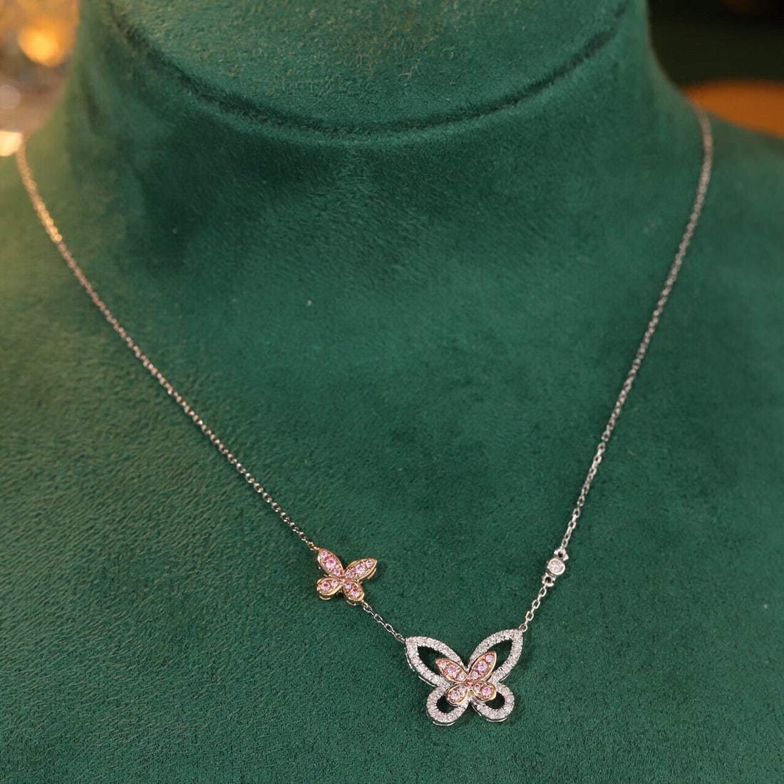 14k Gold 0.32 Ct Natural H Diamond & Butterfly Necklace - 8