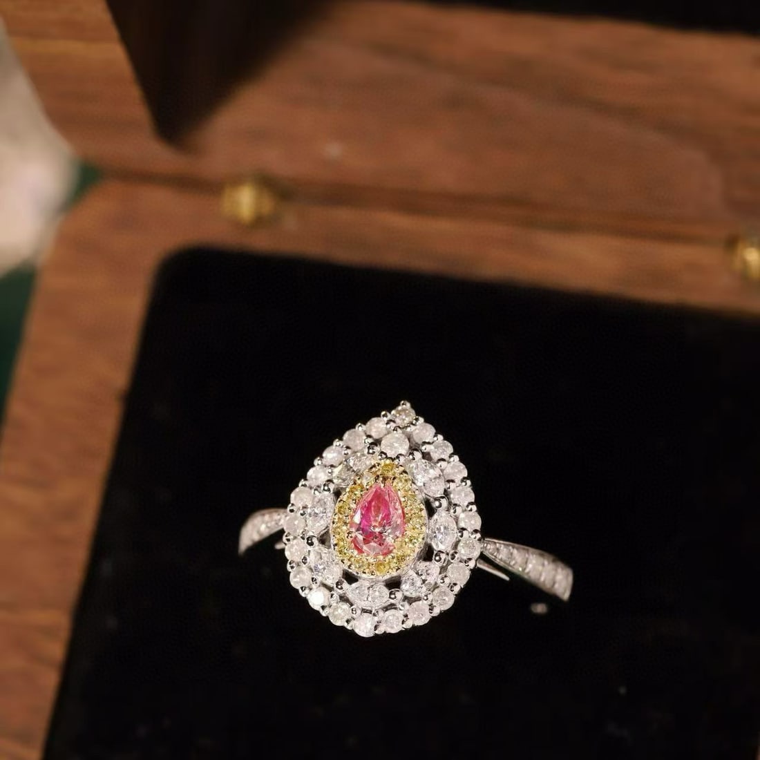 14k Gold 0.78 Ctw Natural Pink Diamond & Diamond Ring - 5