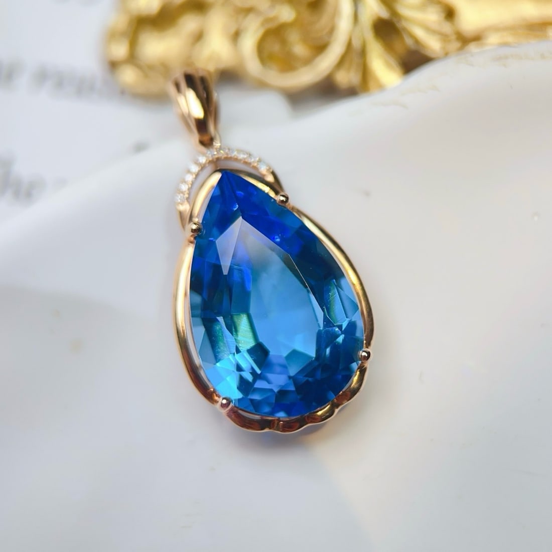 14k Gold 15.88 Ctw Natural Topaz & Diamond Pendant( Without Chain ) - 2