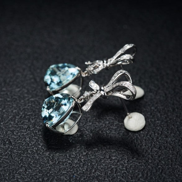 14k Gold 6.04 Ct Natural Aquamarine & Diamond Earrings - 4