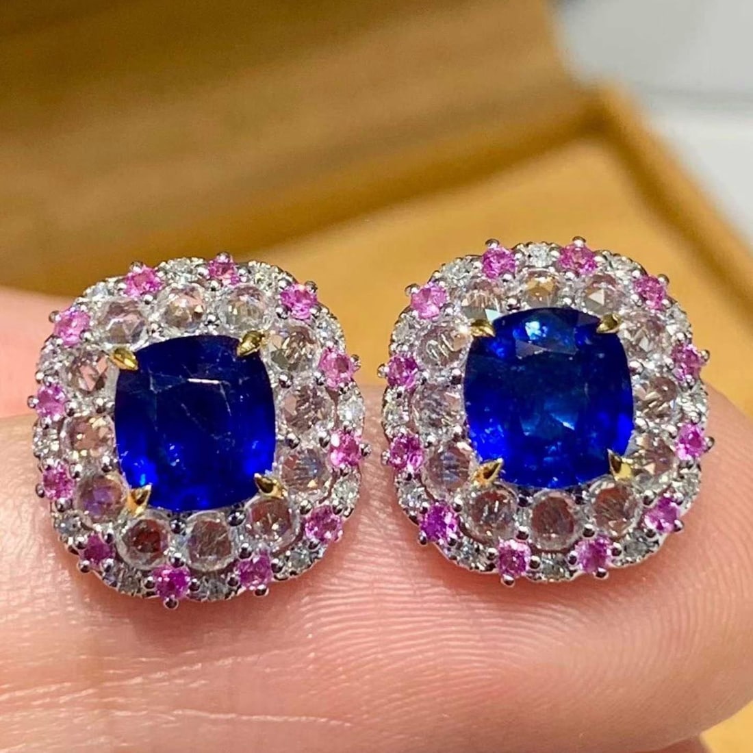 14k Gold 1.6 Ct Natural Sapphire & Diamond & Sapphire Earrings: Ref:231189082 // gold content:14k gold // main gemstone:sapphire // shape:cushion // carat weight:1. 6ct // color:royal blue // treatment:natural // // adjacent gemstone 2 : diamond // shape:round //