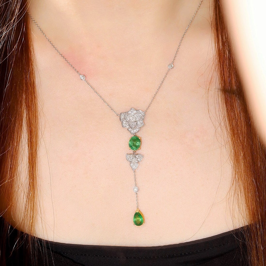 14k Gold 2.55 Ctw Natural Emerald & Diamond & Flowers Necklace - 8