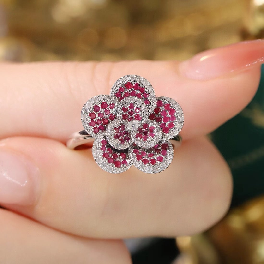 14k Gold 0.80 Ctw Natural Ruby & Diamond & Flowers Ring - 7