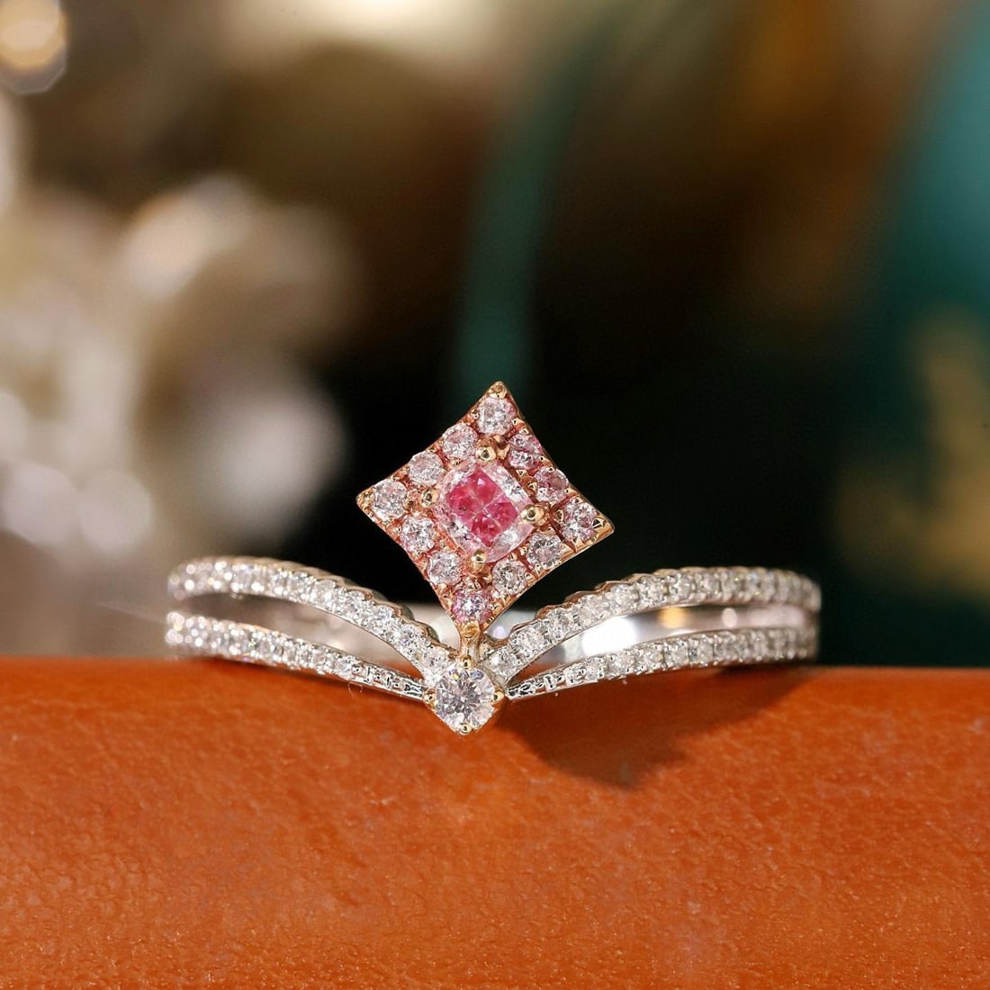 14k Gold 0.40 Ctw Natural Pink Diamond & Diamond Ring: Ref:231189100 // gold content:14k gold // ring size:7. 25us // // main gemstone:pink diamond // shape:cushion // carat weight:0. 15ct // color:pink // treatment:natural // // adjacent gemstone 2 : dia