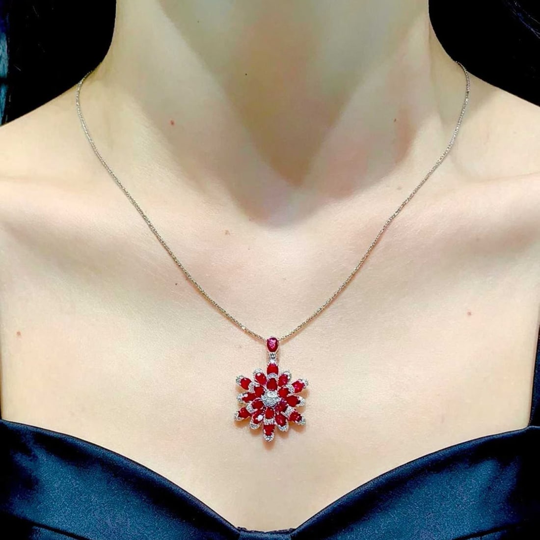 14k Gold 2.8 Ct Natural Ruby & Diamond Pendant( Without Chain ) - 4