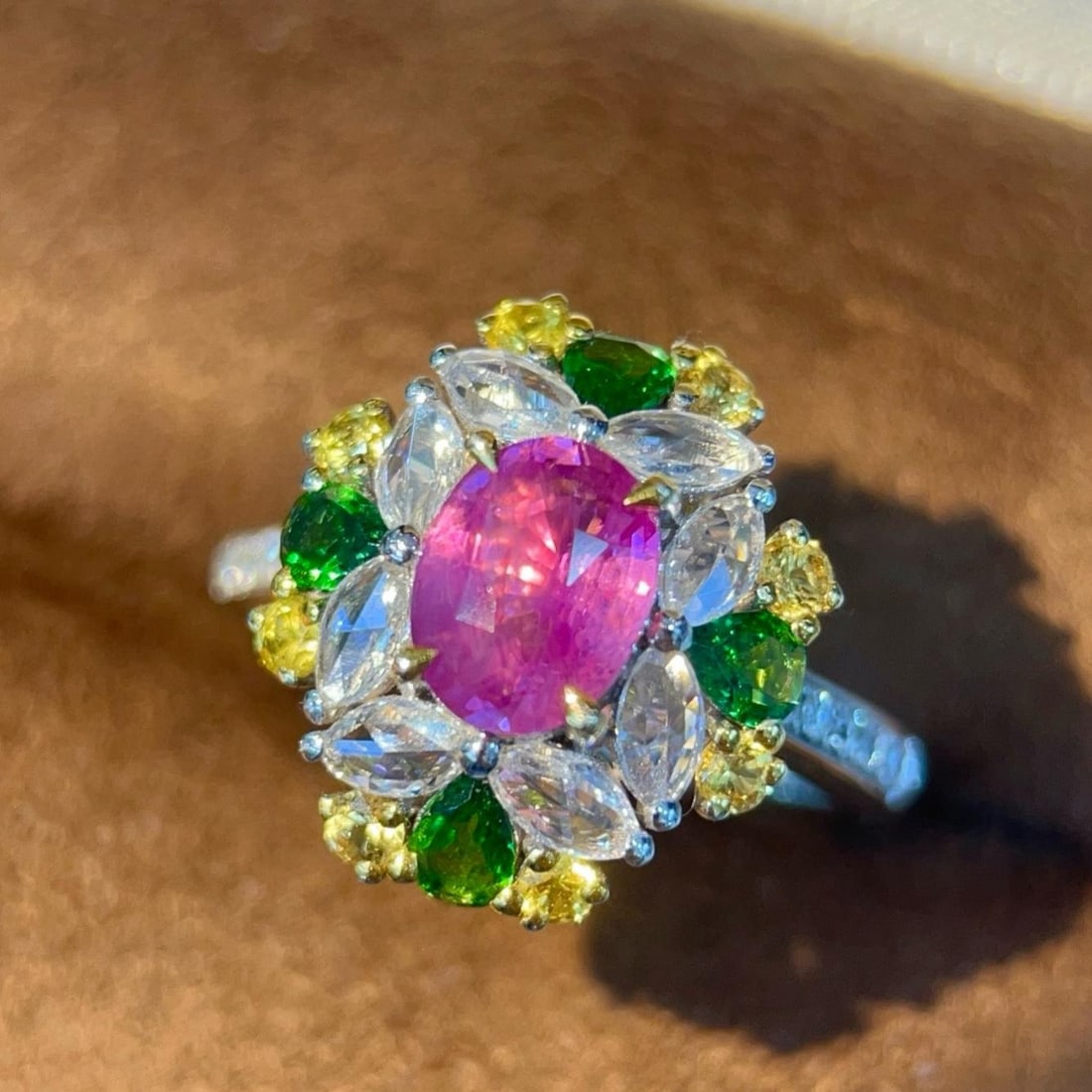 14k Gold 1.88 Ctw Natural Sapphire & Diamond Ring: Ref:231189129 // gold content:14k gold // ring size:7. 25us // // main gemstone:sapphire // shape:oval // carat weight:1. 53ct // color:pink // treatment:natural // // adjacent gemstone 2 : diamond //