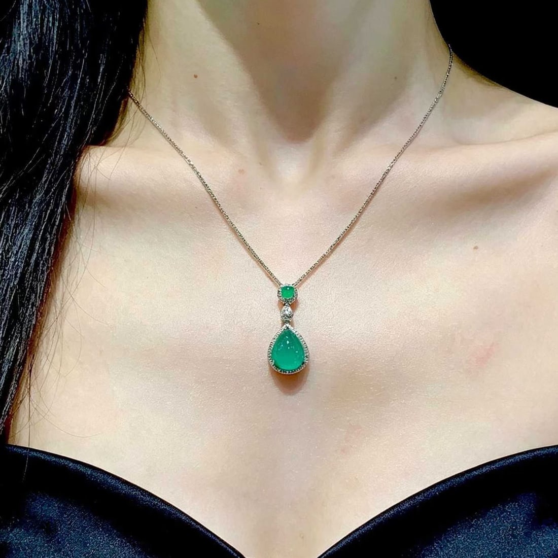 14k Gold 2.65 Ct Natural Emerald & Diamond Pendant( Without Chain ) - 5