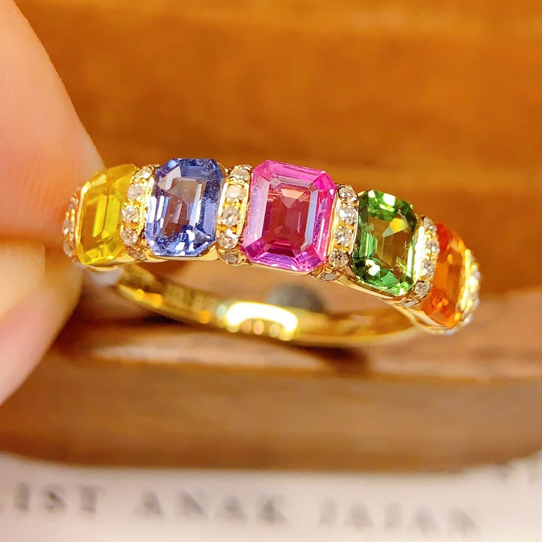 14k Gold 2.75 Ct Natural Sapphire & Diamond Ring: Ref:231189137 // gold content:14k gold // ring size:7. 25us // // main gemstone:sapphire // shape:octagonal // carat weight:2. 75ct // color:color // treatment:natural // // adjacent gemstone 2 :