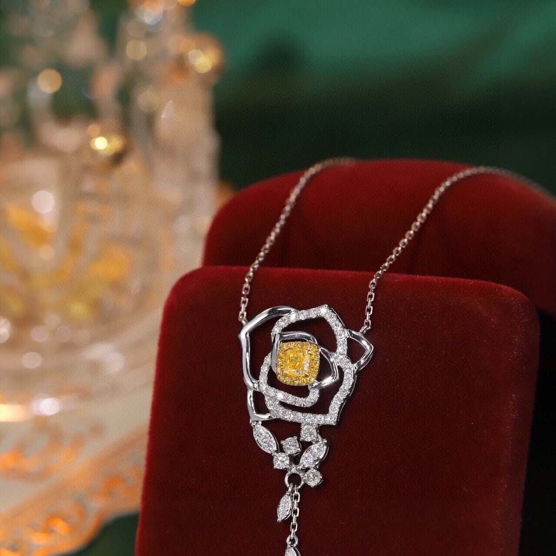 14k Gold 1.00 Ctw Natural Yellow Diamond & Diamond & Flowers Necklace - 6
