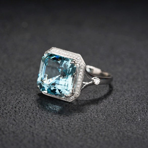 14k Gold 7.36 Ct Natural Aquamarine & Diamond Ring - 5