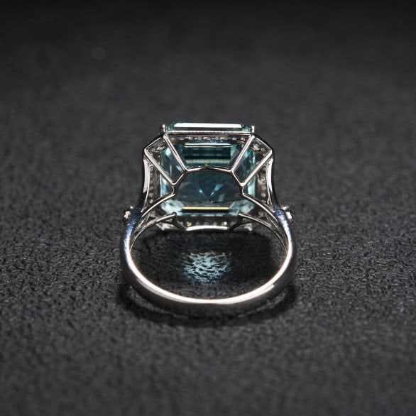 14k Gold 7.36 Ct Natural Aquamarine & Diamond Ring - 7