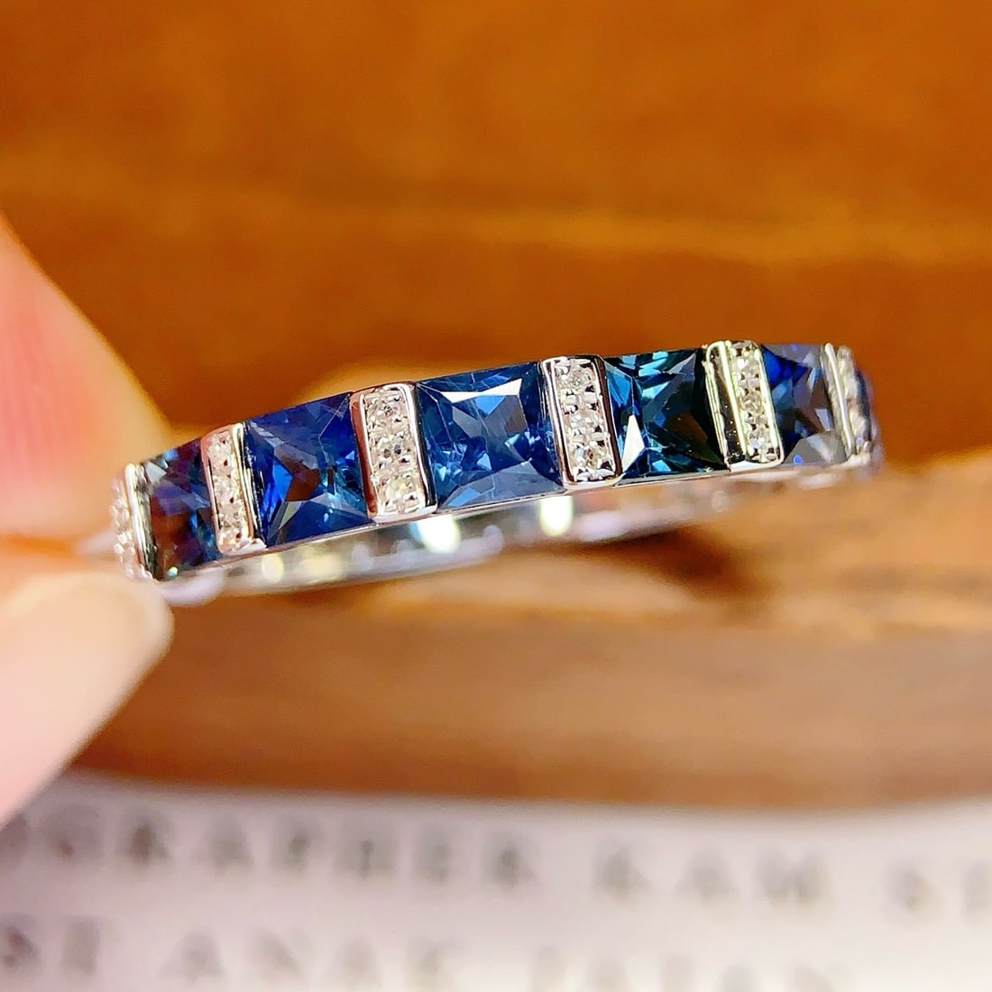 14k Gold 1.5 Ct Natural Sapphire & Diamond Ring - 5