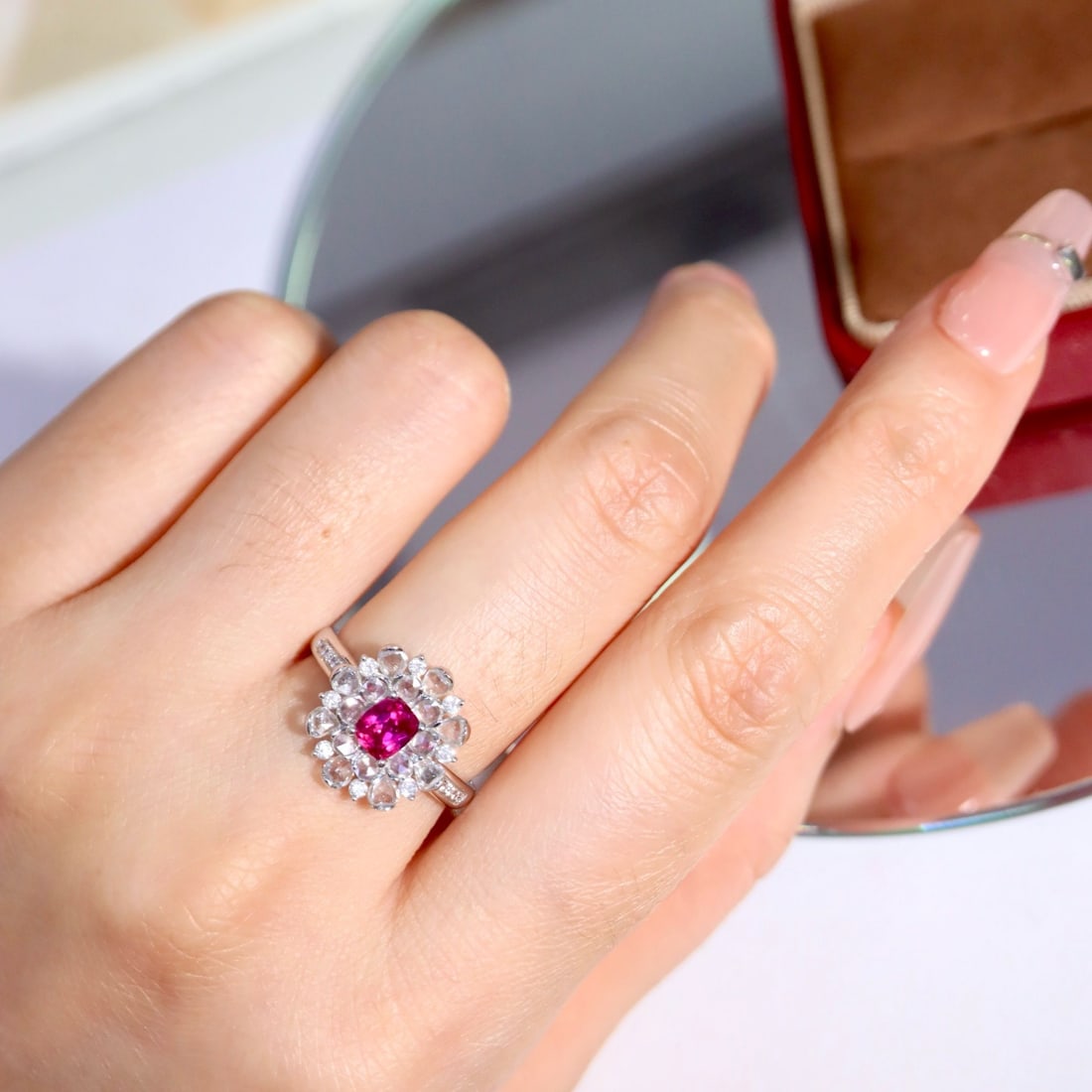 14k Gold 1.22 Ctw Natural Ruby & Diamond Ring - 5