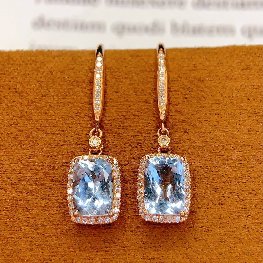 14k Gold 2 Ct Natural Aquamarine & Diamond Earrings: Ref:231189215 // gold content:14k gold // main gemstone:aquamarine // shape:cushion // carat weight:2ct // color:blue // treatment:natural // // adjacent gemstone 2 : diamond // number of stones:74 //