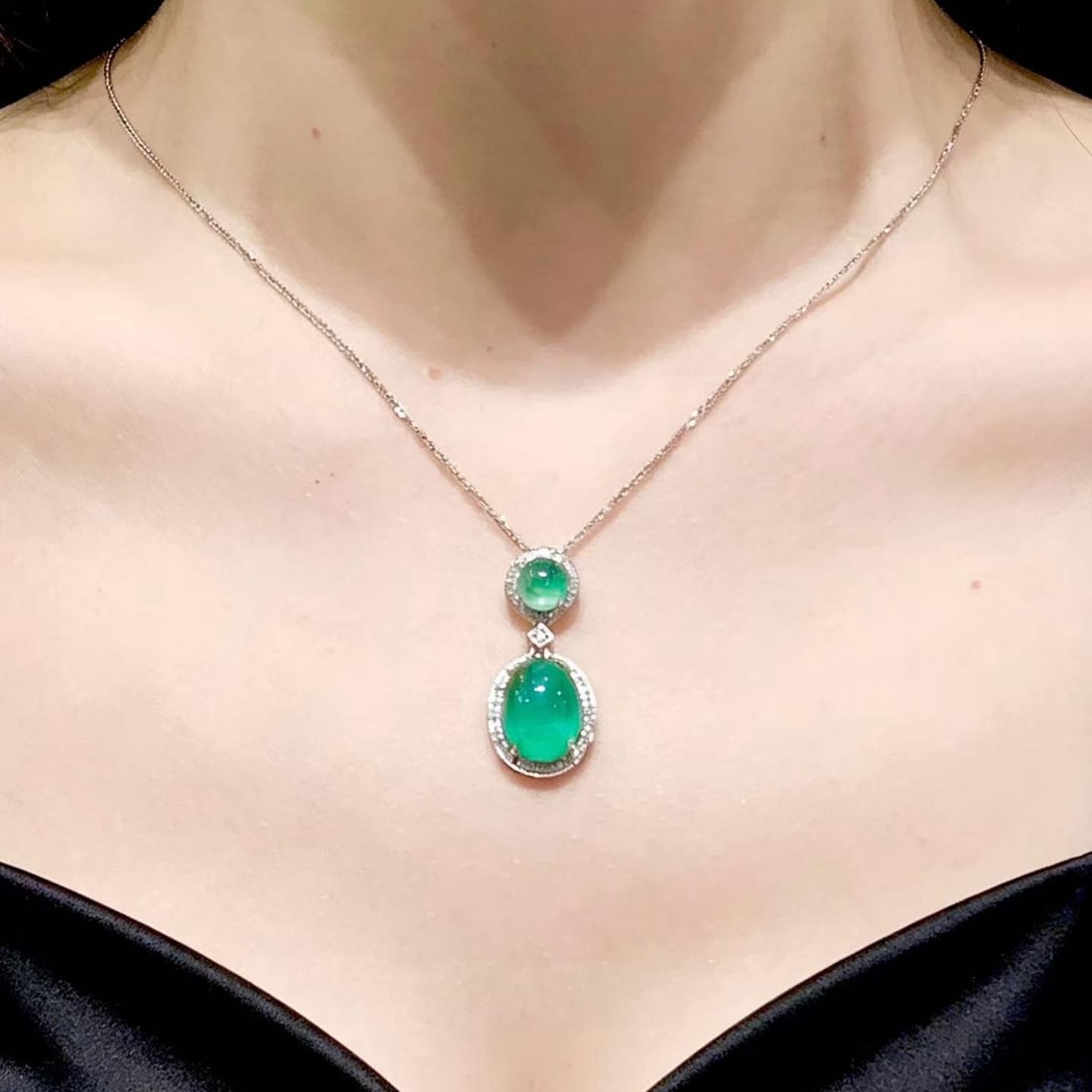 14k Gold 5.9 Ct Natural Emerald & Diamond Pendant( Without Chain ) - 4