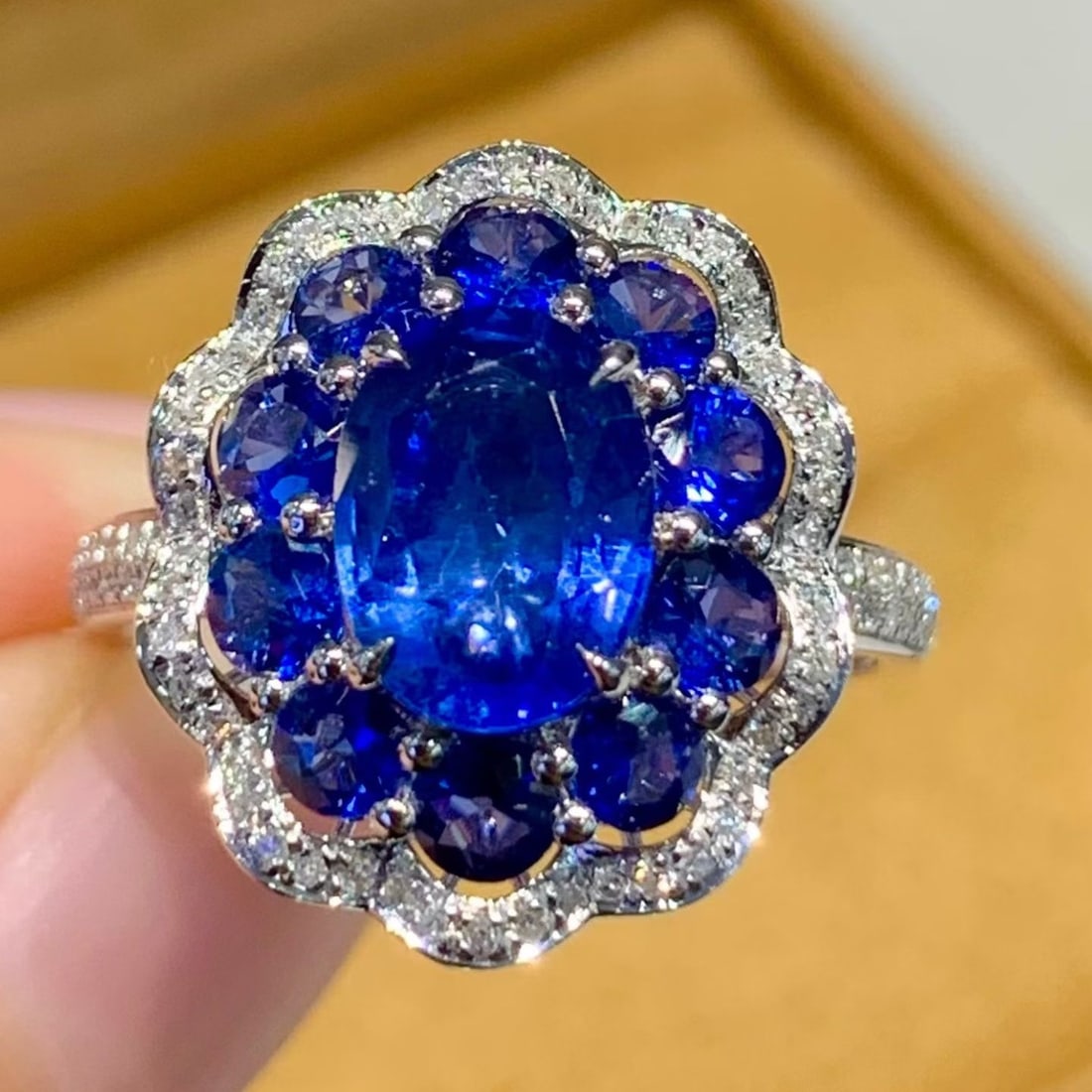 14k Gold 3.28 Ct Natural Sapphire & Diamond Ring - 2