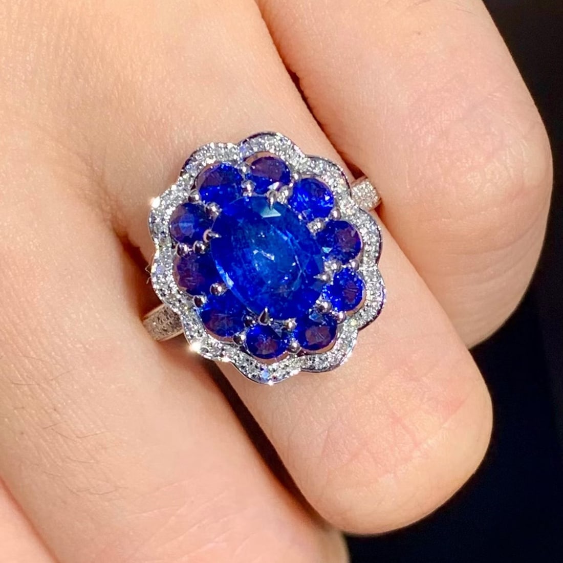 14k Gold 3.28 Ct Natural Sapphire & Diamond Ring - 4