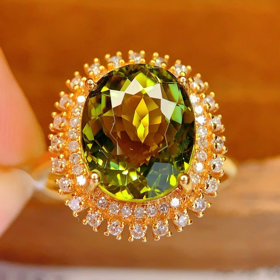 14k Gold 4.5 Ct Natural Tourmaline & Diamond Ring - 3