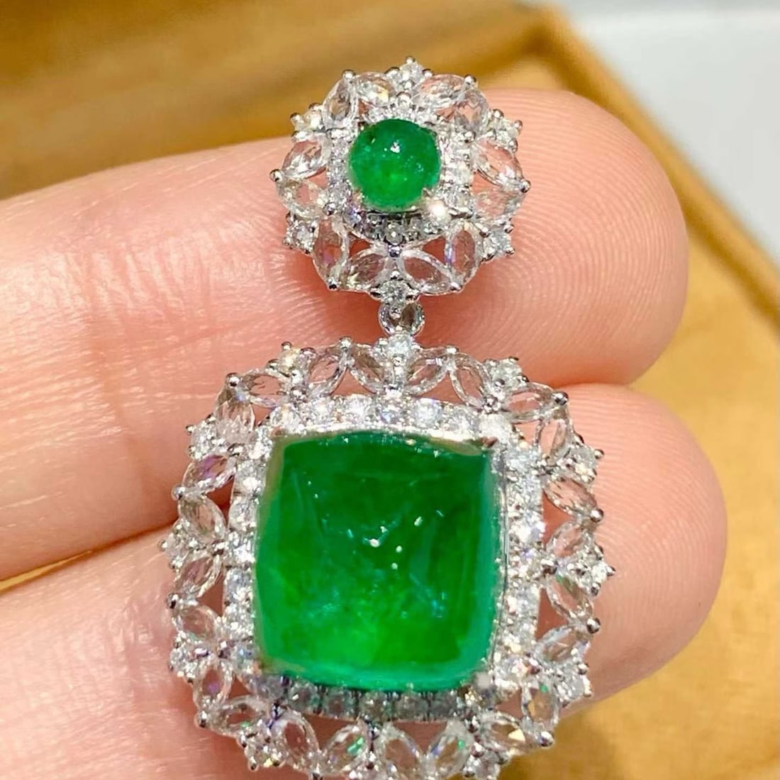 14k Gold 4.75 Ct Natural Emerald & Diamond & Sapphire Pendant( Without Chain ) - 5