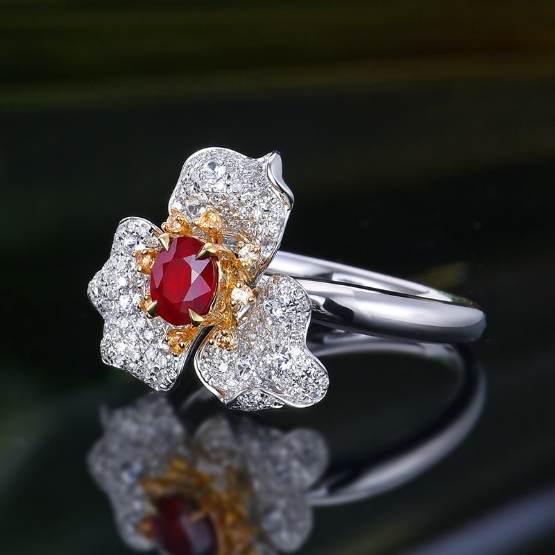 14k Gold 1.05 Ctw Natural Ruby & Diamond & Flowers Ring - 2