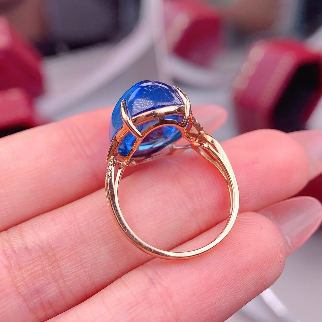 14k Gold 19.25 Ct Natural Topaz & Diamond Ring - 4