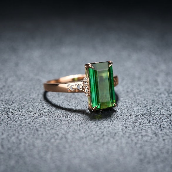 14k Gold 3.0 Ct Natural Tourmaline & Diamond Ring - 4