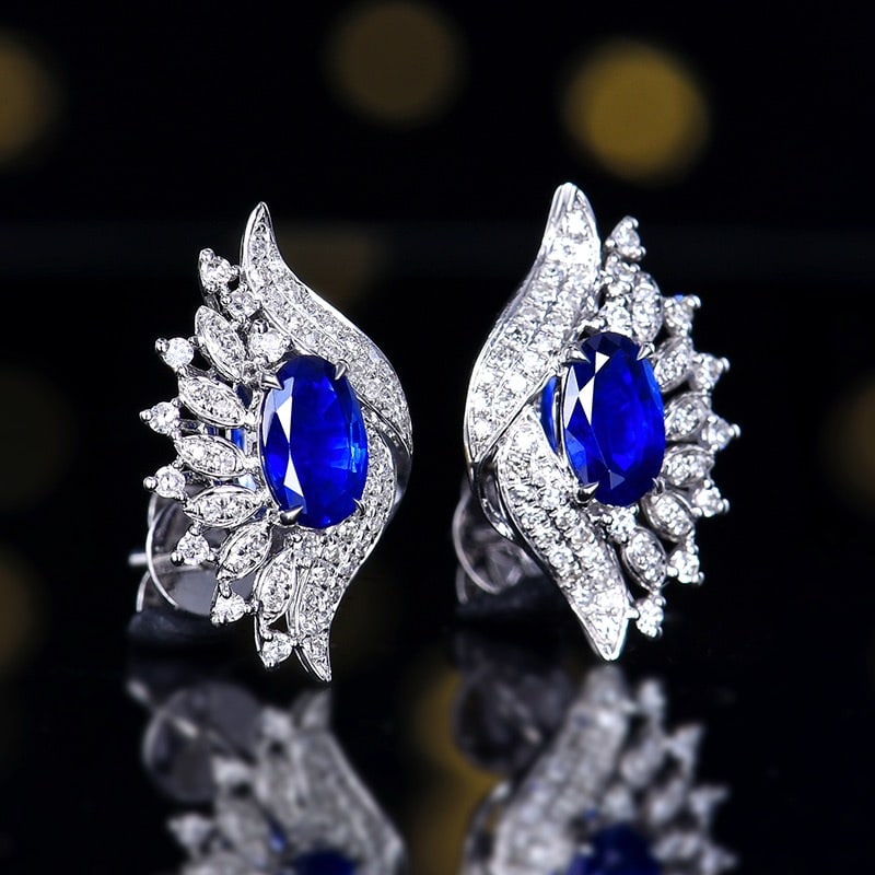 14k Gold 1.10 Ctw Vivid Blue Natural Sapphire & Diamond Earrings - 3