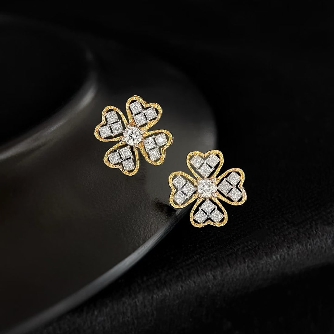 14k Gold 0.58 Ct Natural H Diamond Earrings - 3