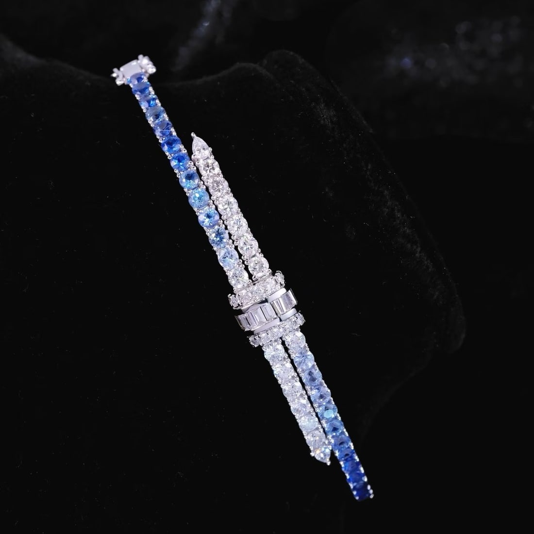 14k Gold 3.25 Ctw Natural Sapphire & Diamond Bangle - 4