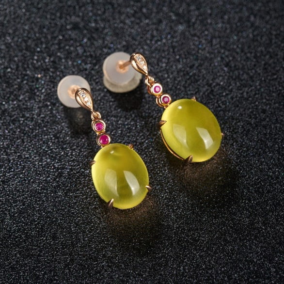 14k Gold 9.63 Ct Natural Prehnite & Ruby & Diamond Earrings: Ref:231190061 // gold content:14k gold // main gemstone:prehnite // shape:oval // carat weight:9. 63ct // color:yellow // treatment:natural // // adjacent gemstone 2 : ruby // number of stones:4 // sh