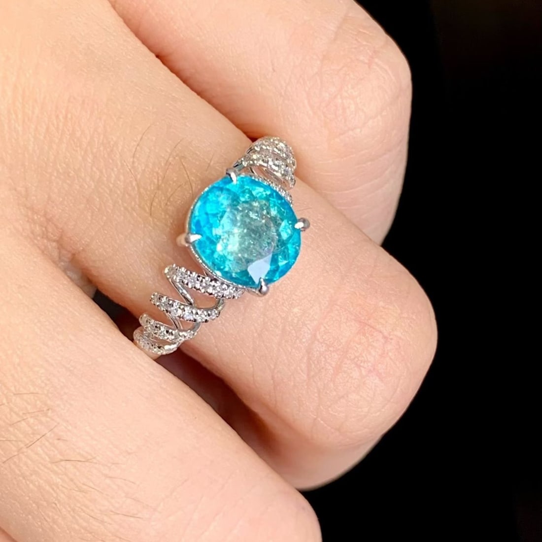 14k Gold 1.6 Ct Natural Paraiba Tourmaline & Diamond Ring - 5